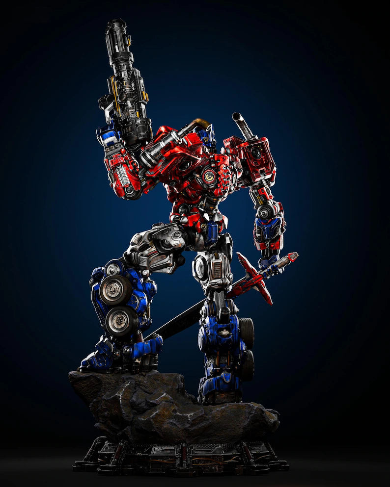 Optimus Prime: Ultimate Cybertronian Warrior – Premium Battle Pose Collectible Statue