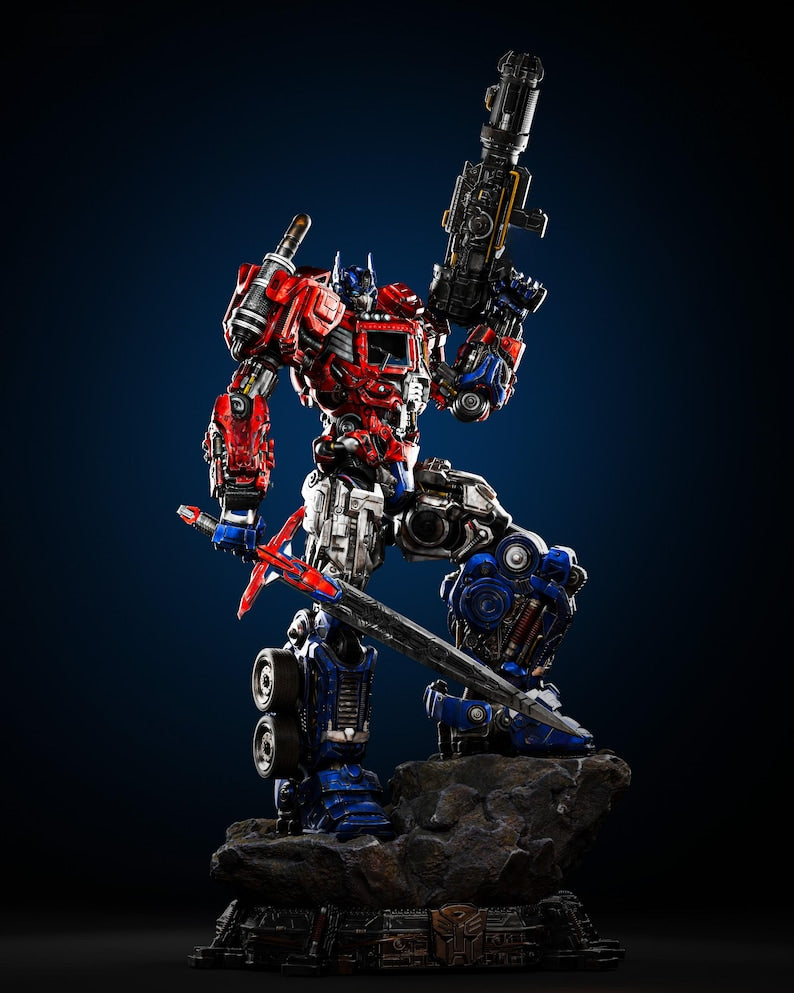 Optimus Prime: Ultimate Cybertronian Warrior – Premium Battle Pose Collectible Statue