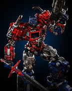 Optimus Prime: Ultimate Cybertronian Warrior – Premium Battle Pose Collectible Statue