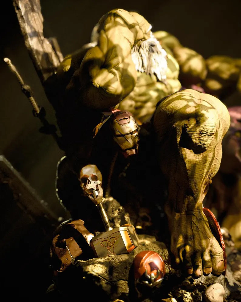 The Incredible Hulk: King of the Fallen – Ultimate Battle Diorama Statue