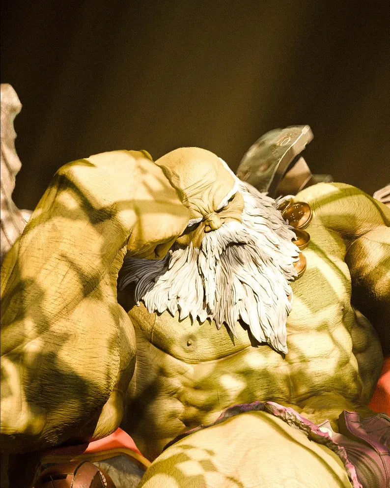 The Incredible Hulk: King of the Fallen – Ultimate Battle Diorama Statue