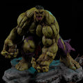 Incredible Hulk Premium Collectible Figure – Ultimate Smash Battle Diorama